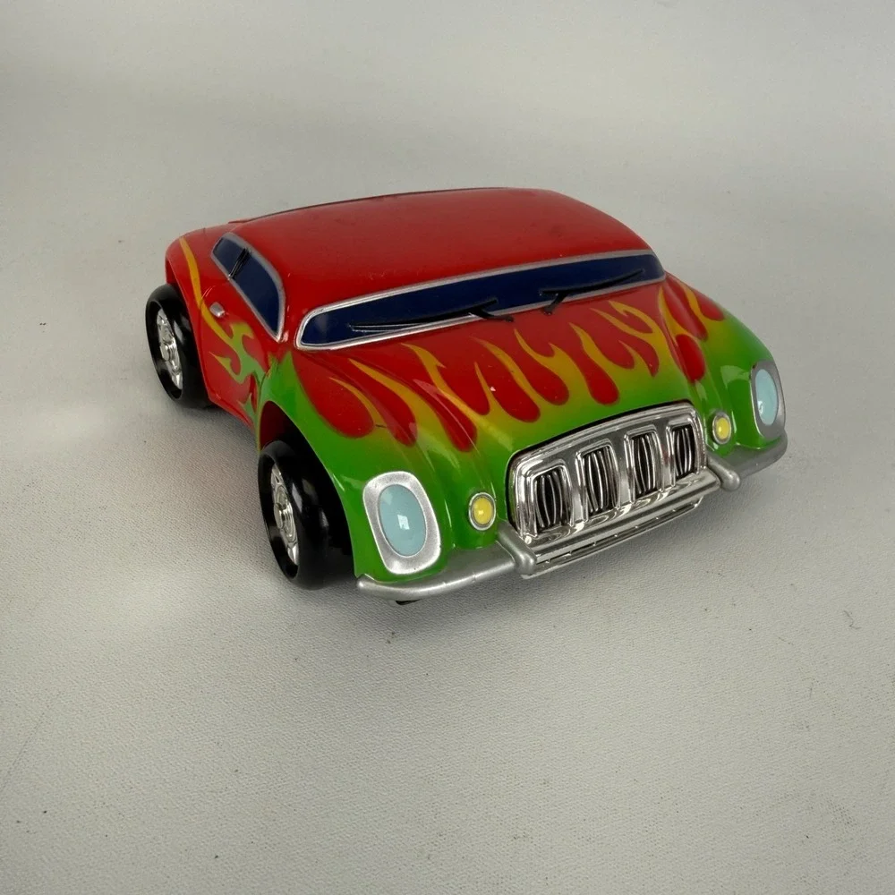 2003 Phat Boyz Storage Car W Green-Yellow Flames. Yellow trunk car